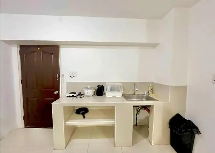 1st Flr, 2 Mins Airport, Near Malls, Self Check In Apartment Lapu-Lapu City